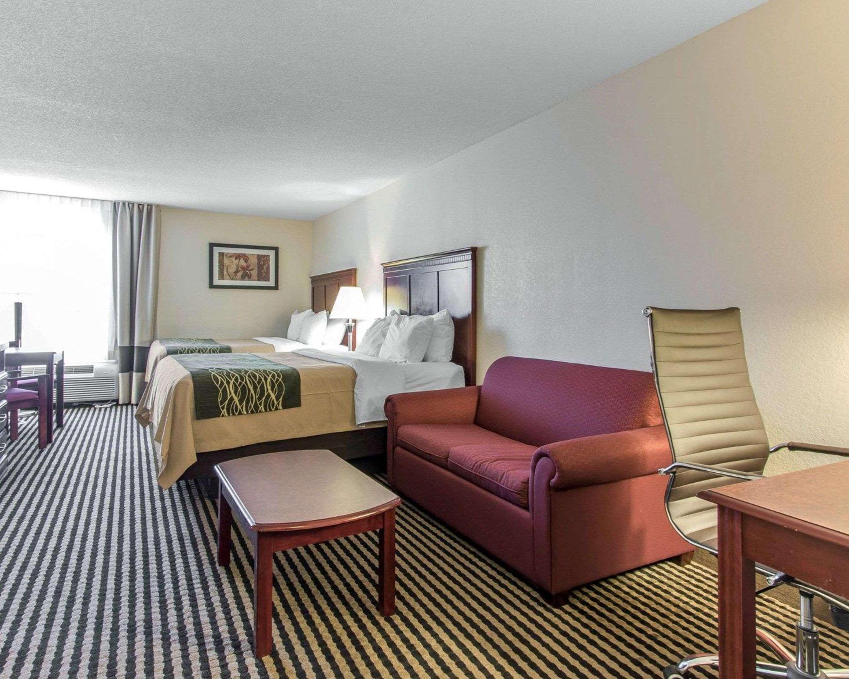 Comfort Inn Birmingham - Irondale Buitenkant foto