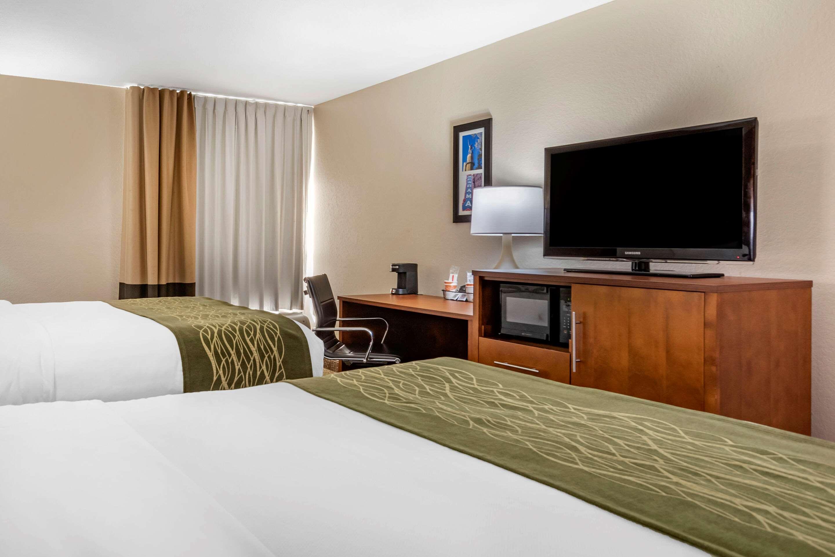 Comfort Inn Birmingham - Irondale Buitenkant foto